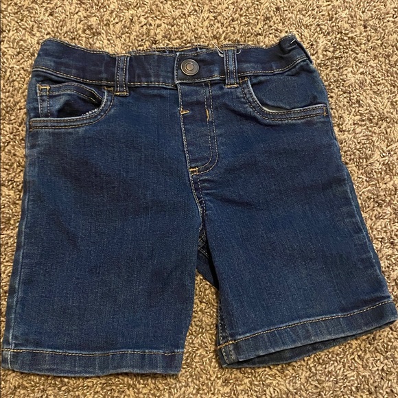Boys Shorts Bundle 3T 6 Piece - Picture 8 of 8
